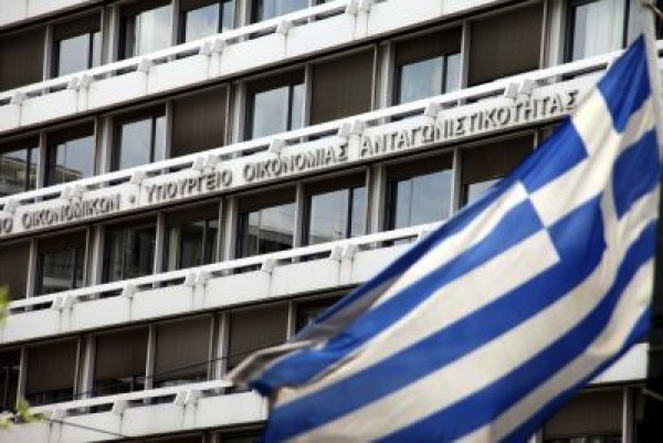 ΟΟΣΑ: Ενθαρρυντικά σημάδια για την ελληνική οικονομία