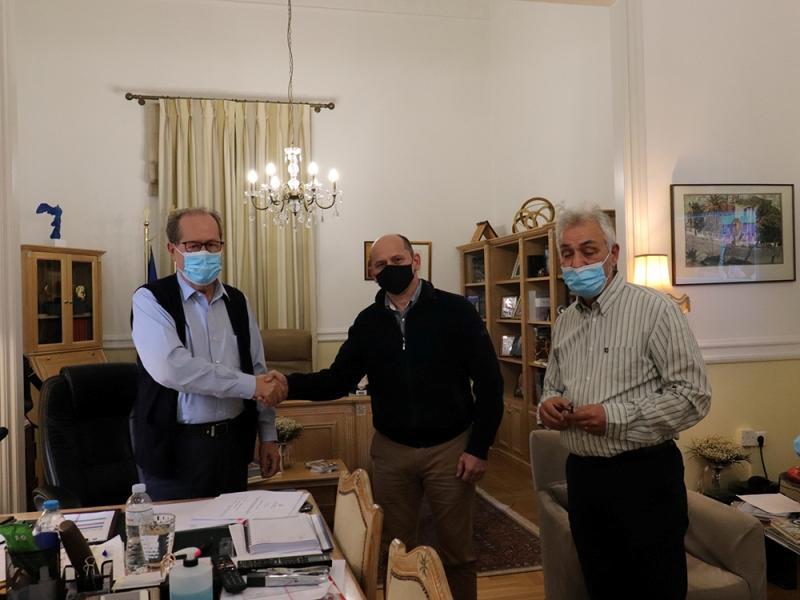 Υπογράφηκε η σύμβαση που αφορά τον τεχνικό σύμβουλο για τη μεταβατική περίοδο του ΕΠΑ