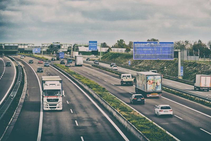 Περιφερειακό Επιμελητηριακό Συμβούλιο Πελοποννήσου: Μείωση των τελών κυκλοφορίας των επαγγελματικών οχημάτων