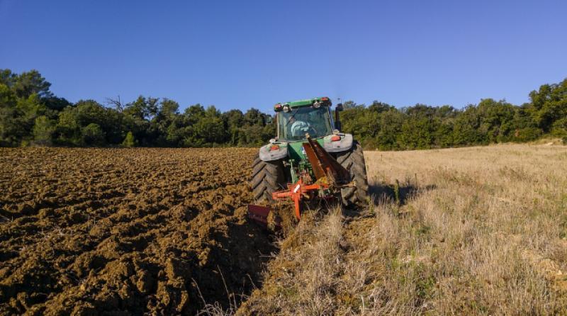 ΥΠΑΑΤ: &quot;Η ΕΕ πρέπει να επεκτείνει το ισχυρό δίχτυ ασφαλείας για τον αγρο-διατροφικό τομέα&quot;