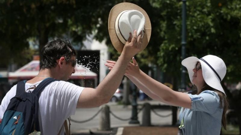 Ένας από τους μεγαλύτερους καύσωνες των τελευταίων 35 ετών