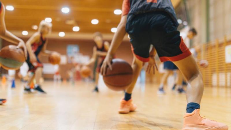 Το καλοκαιρινό πρόγραμμα του NBA Basket School στην Costa Navarino ξεκινά με τον Isaiah Thomas