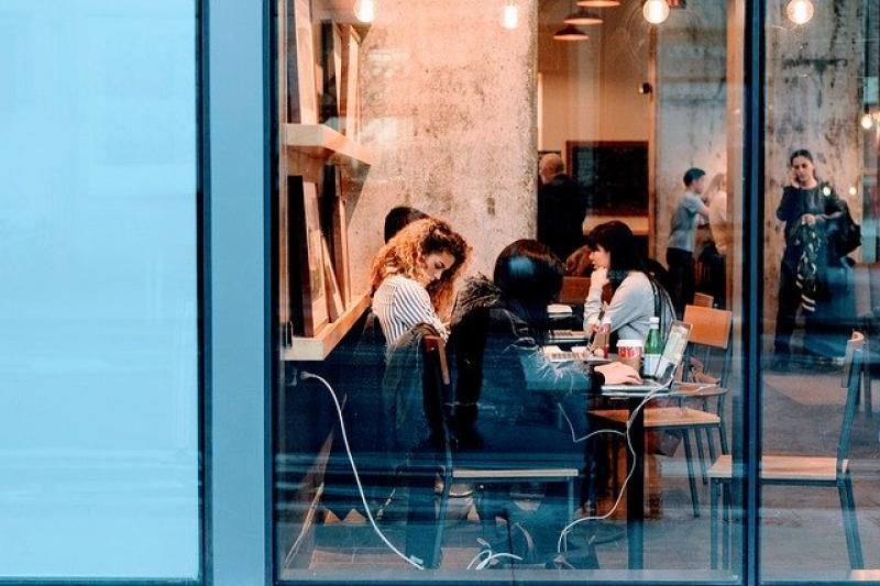 ΚΕΔΕ: Να κινητοποιηθούν οι δήμοι για την τήρηση των μέτρων κατά του κορονοϊού