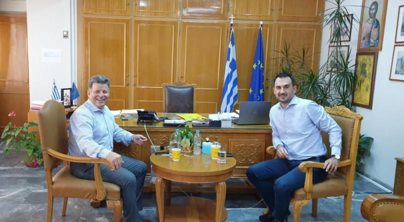 Τα προβλήματα του αγροτικού τομέα το θέμα συζήτησης στη συνάντηση Χαρίτση - Αναστασόπολου