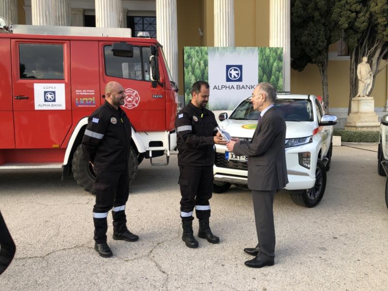 Δωρεά πυροσβεστικού οχήματος στην Ο.Α.Κ. 4Χ4 Μεσσηνίας από την Alpha Bank