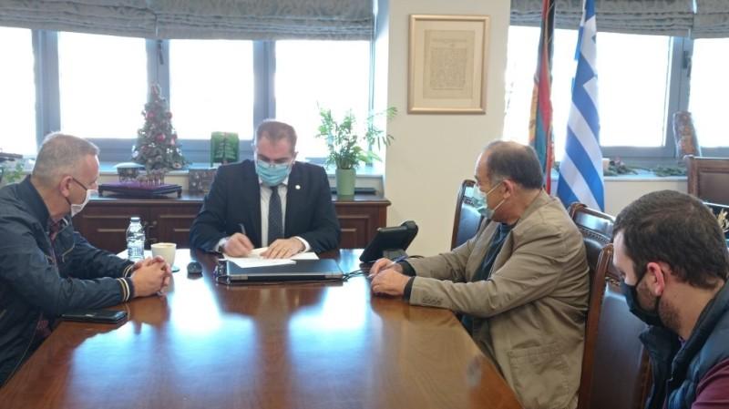 Υπεγράφη το έργο βελτίωσης οδού Άνω - Κάτω Βέργας
