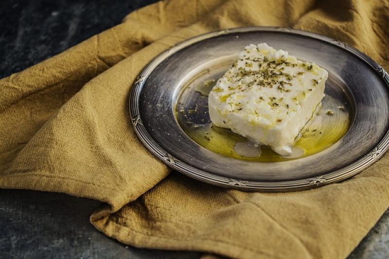 Πωλούσαν «λευκό τυρί» ως «φέτα ΠΟΠ» - Παραπέμπεται εταιρεία