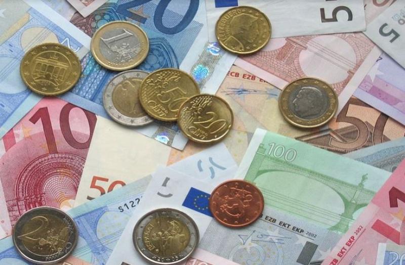 e-ΕΦΚΑ: Επιστροφές 135 εκ. ευρώ σε 158.600 ελεύθερους επαγγελματίες, αυτοαπασχολούμενους και αγρότες