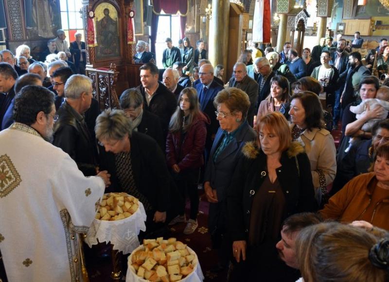 Με λαμπρότητα εορτάσθηκε η μνήμη του Οσίου Παταπίου στον Ιερό Ναό Αναστάσεως Καλαμάτας