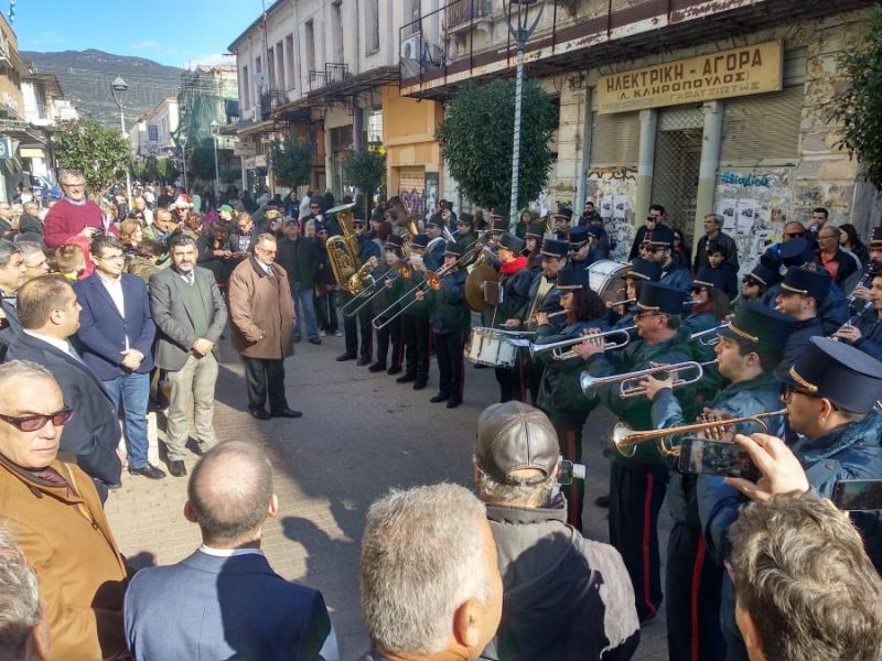 Καλαμάτα: Τα κάλαντα στους δημότες από τη Δημοτική Φιλαρμονική