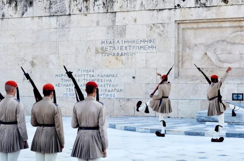 Βουλή-εκλογικός νόμος: Ψηφίζεται απόψε η επαναφορά της ενισχυμένης αναλογικής