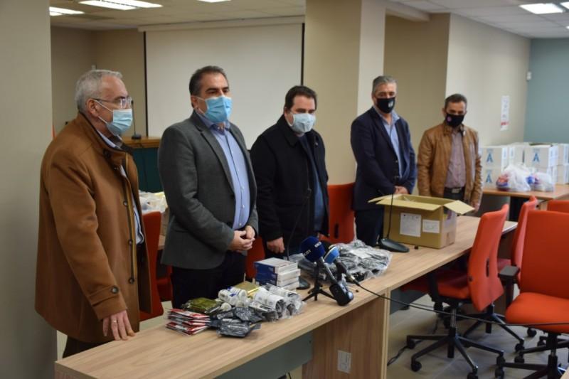 Δωρεά 30 σετ πρώτων βοηθειών από τον Δήμο Καλαμάτας στην Ένωση Αστυνομικών Υπαλλήλων Ν. Μεσσηνίας