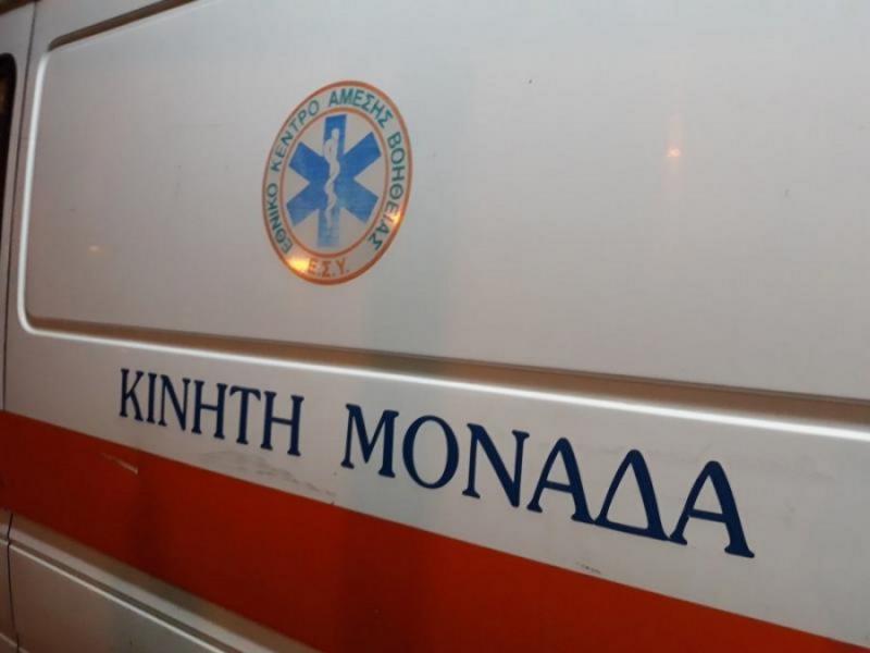 Στο νοσοκομείο τρία άτομα από πυρκαγιά σε ξενοδοχείο στη Συγγρού