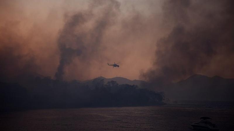 Μεσσηνία: Αναζωπύρωση της φωτιάς στο Βασιλίτσι - Νέα εκκένωση οικισμού - &quot;Στάχτη&quot; 800 στρέμματα