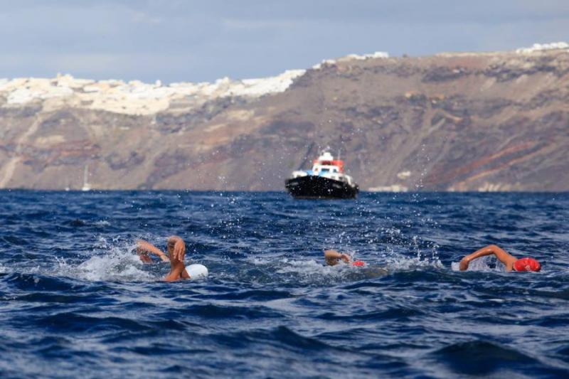 “Santorini Experience” με μεγάλα ονόματα στην κολύμβηση
