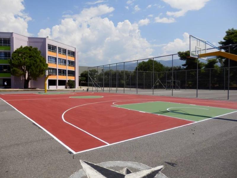 Σύμβαση για την αναβάθμιση προαύλιων χώρων σχολικών μονάδων του Δήμου Καλαμάτας