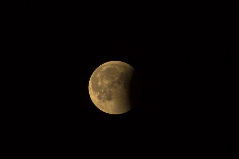 Πανσέληνος και έκλειψη παρασκιάς σελήνης απόψε ορατή και από την Ελλάδα