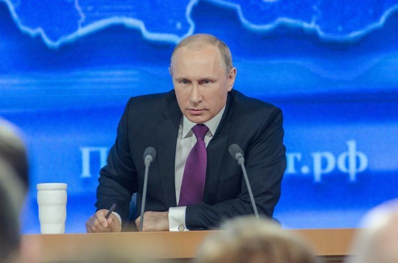 Αναβλήθηκε η τελετή αναγόρευσης του Πούτιν σε επίτιμο διδάκτορα