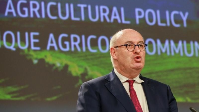 Ο Φ. Χόγκαν χαιρετίζει την  ψηφιοποίηση της γεωργίας στην Ελλάδα