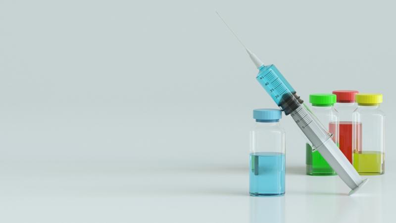 Ρωσία: Πιθανή η έναρξη ανάπτυξης ενός εμβολίου για τον κορονοϊό το φθινόπωρο