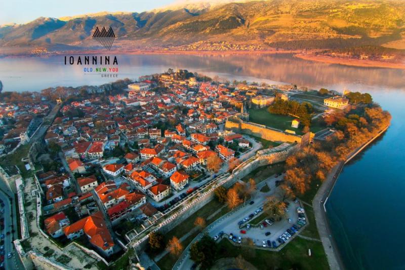 Δέκα λόγοι που κάνουν τα Ιωάννινα πόλη- μαγνήτη για τους τουρίστες
