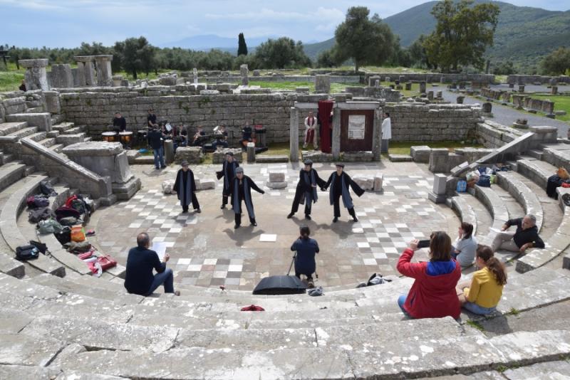 Στην Αρχαία Μεσσήνη η &quot;Αντιγόνη&quot; από το Μουσικό Σχολείο Καλαμάτας